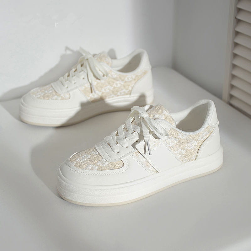 Japanese Style White Thick Bottom Leisure Sports Board Shoes