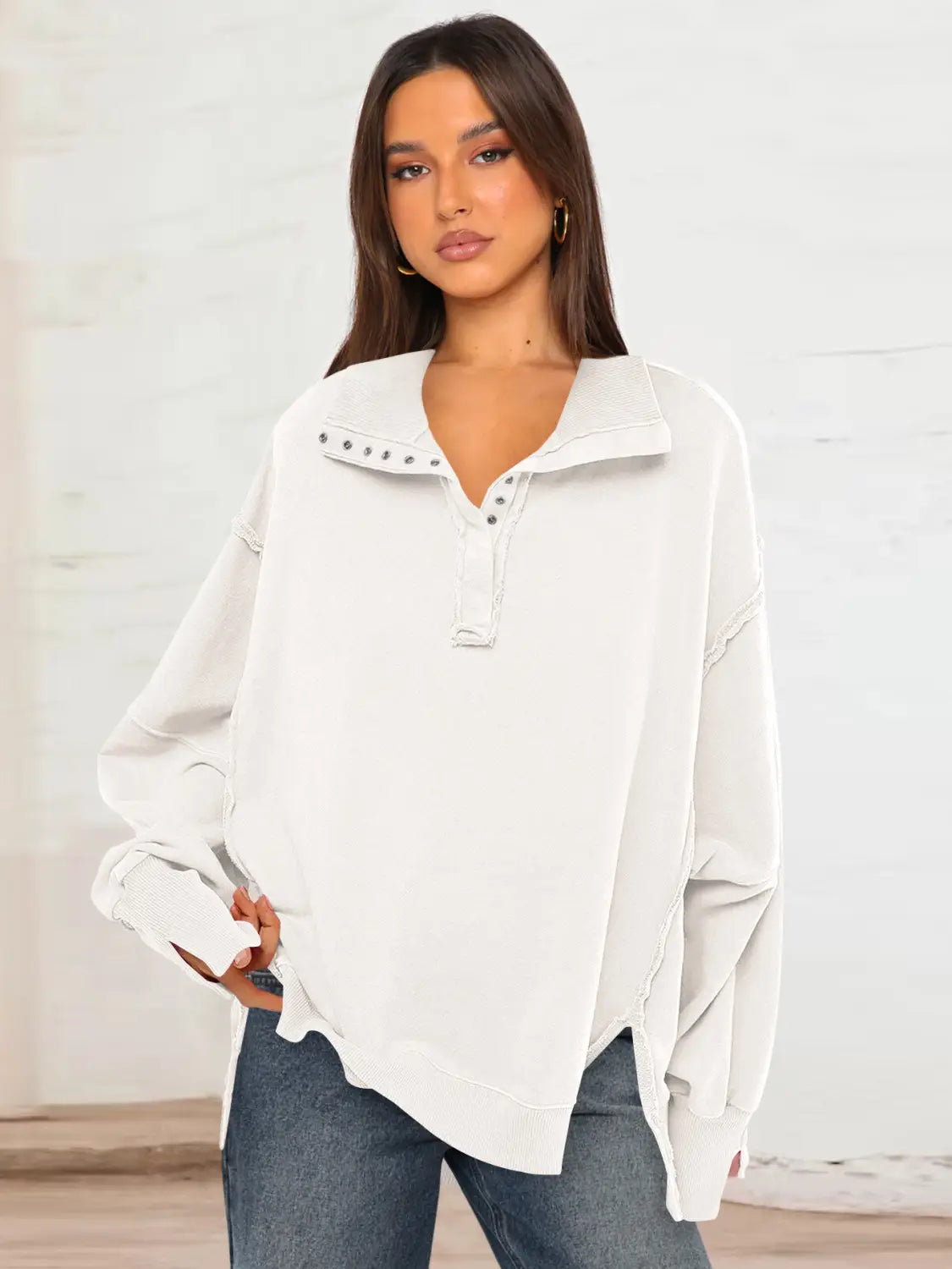 Women’s Lantern Sleeve Decorative Moulding Split Lapel Sweater
