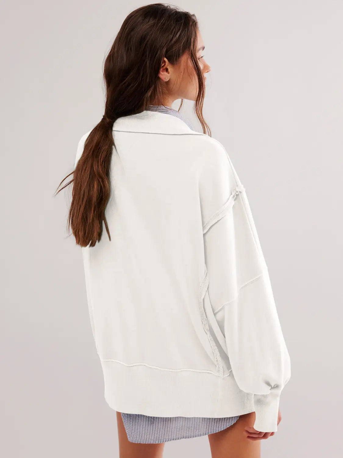 Women’s Lantern Sleeve Decorative Moulding Split Lapel Sweater