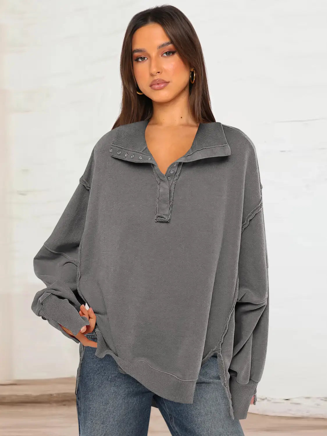 Women’s Lantern Sleeve Decorative Moulding Split Lapel Sweater
