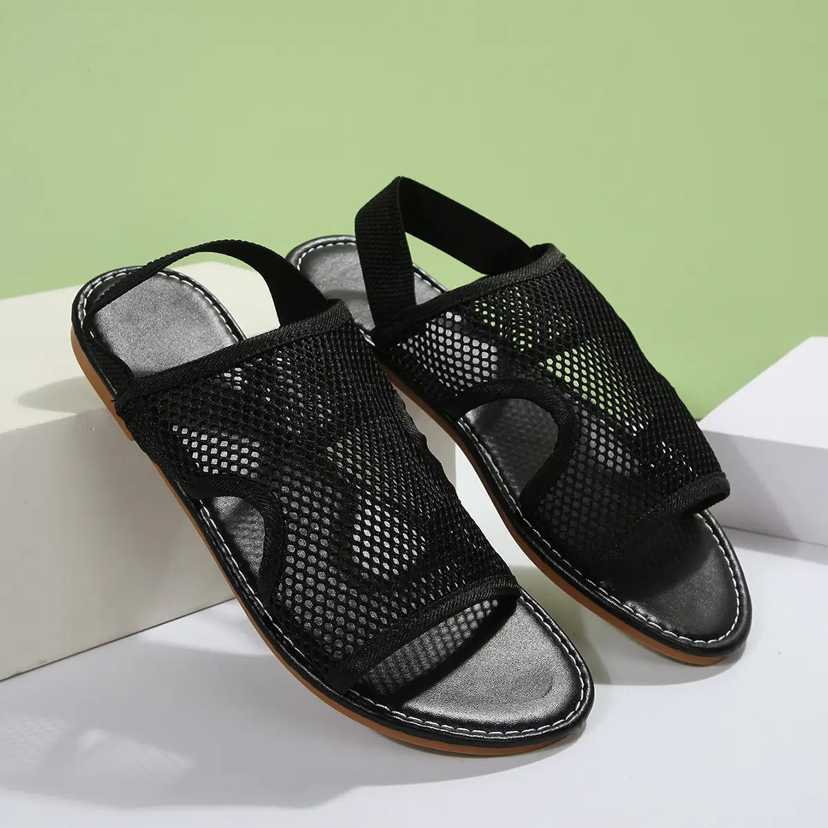 New Mesh Sandals Summer Casual Breathable Flat Shoes For Women Men Beach Shoes