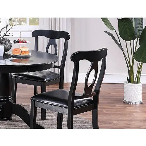 Classic Design Dining Room 5pc Set Round Table 4x Side Chairs