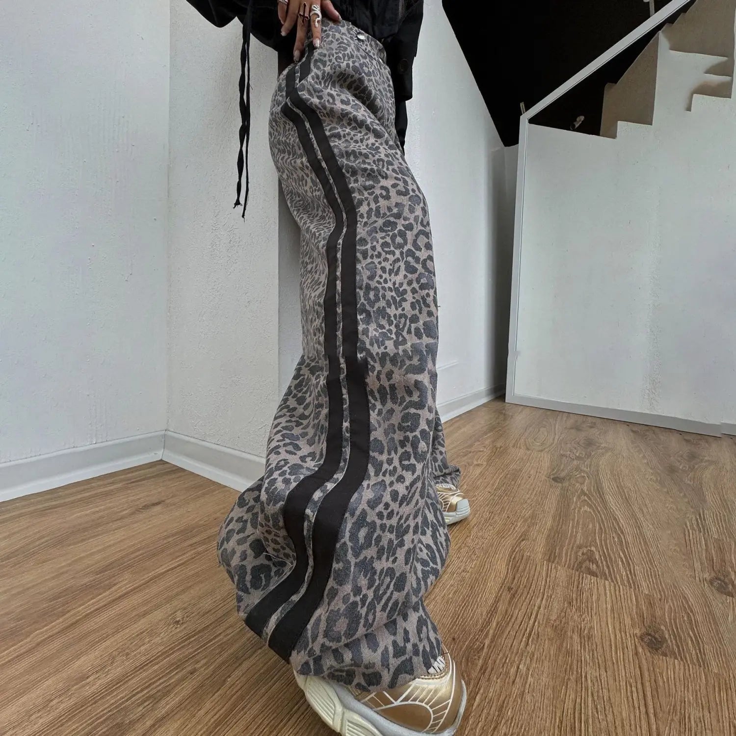 Leopard Print Mop Pants Women’s Retro Side Striped Loose Wide-leg Pants