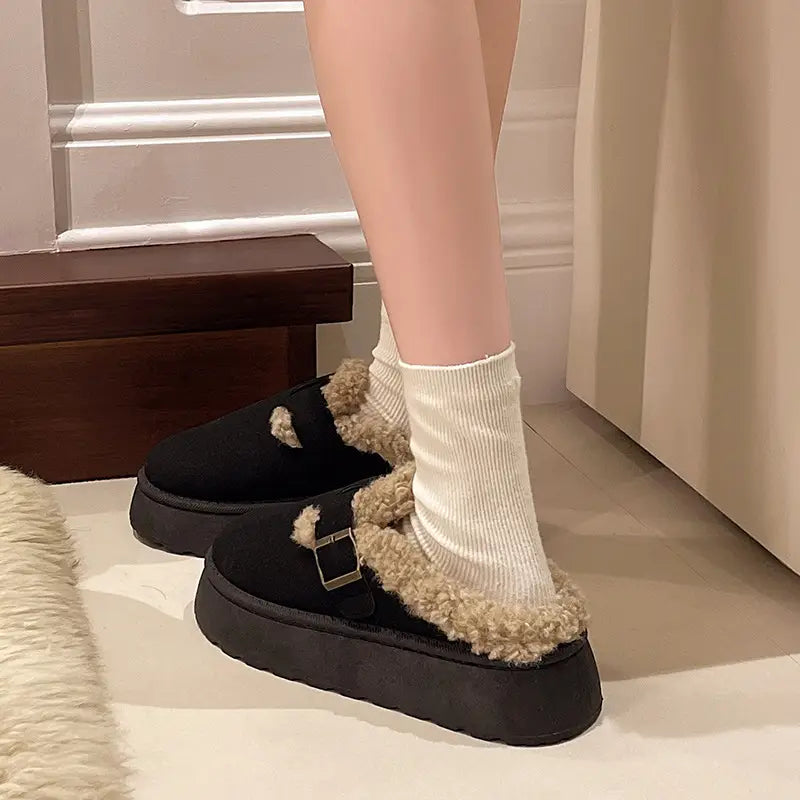 New Luxury Winter Women’s Shoes Plush Fashion Retro Bean Shoes Cotton Women’s Flat Sole Slippers Platform Women Boots