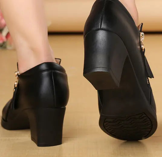 Fashion Personality Autumn Soft Leather Ladies Shoes