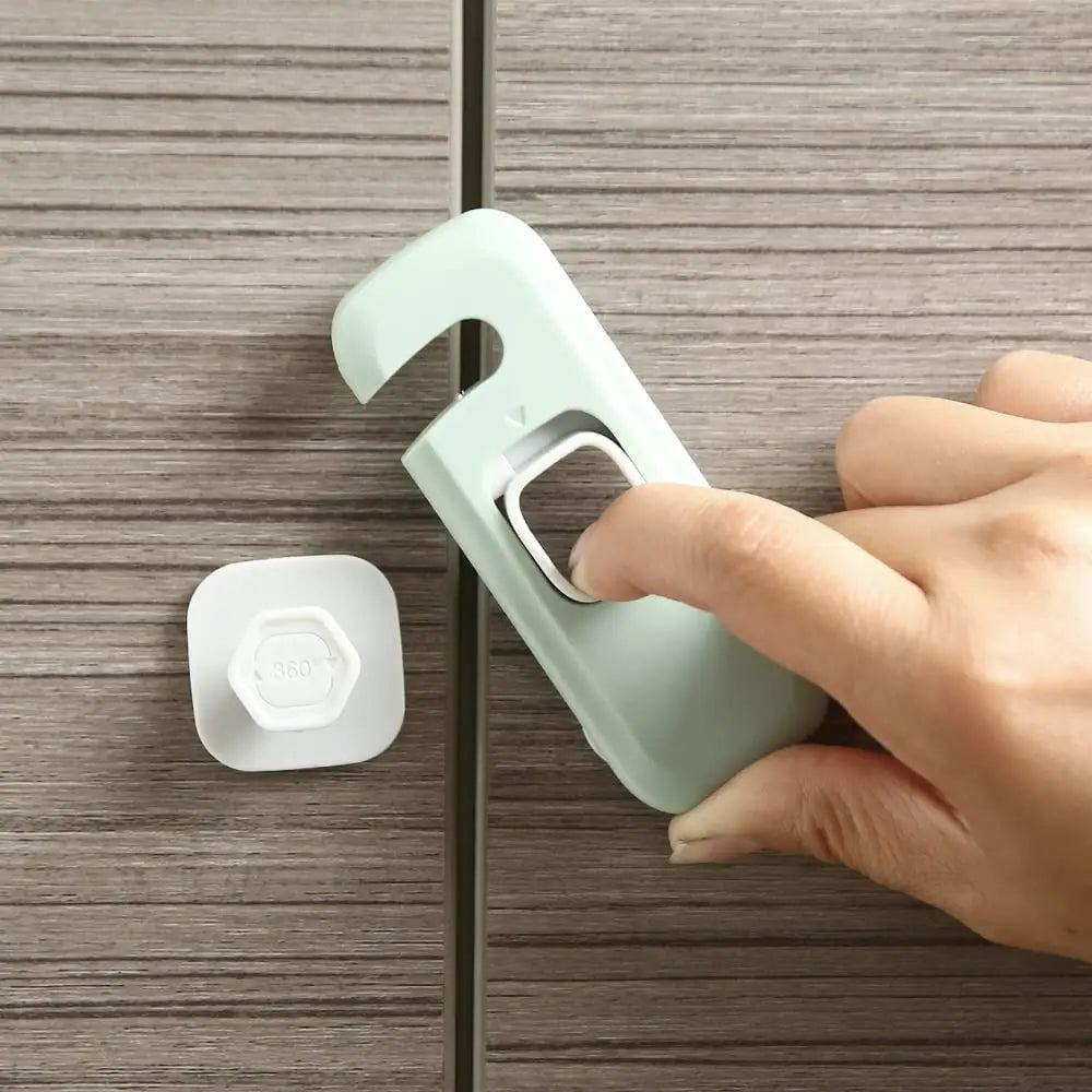 Home Refrigerator Lock Fridge Freezer Door Catch Lock Toddler Kids Child Cabinet Safety Lock For Baby Safety Child Lock