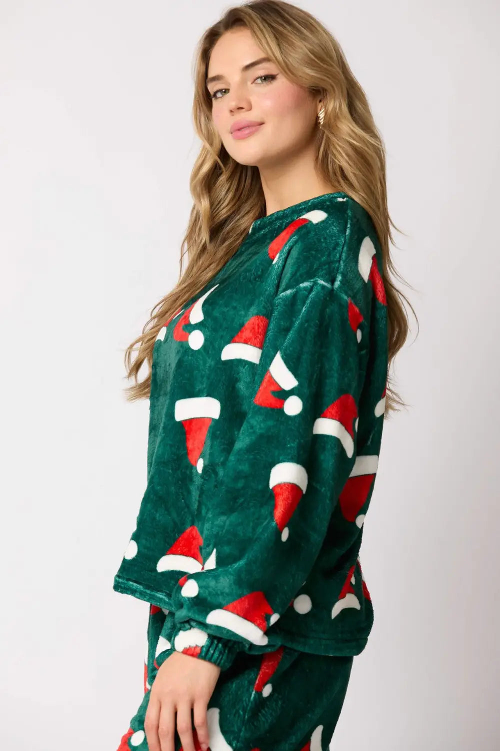 Casual Flannel Pajama Sets For Women 2 Piece Cute Long Sleeve Matching Lounge Shirts Sets Santa Claus Pajamas Homewear