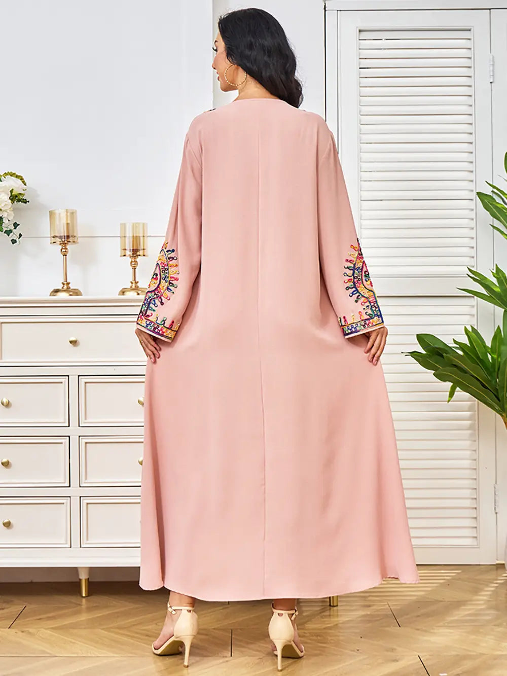 New Female Dress New Embroidery Dress