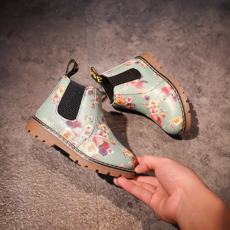 Girls’ Autumn Martin Boots