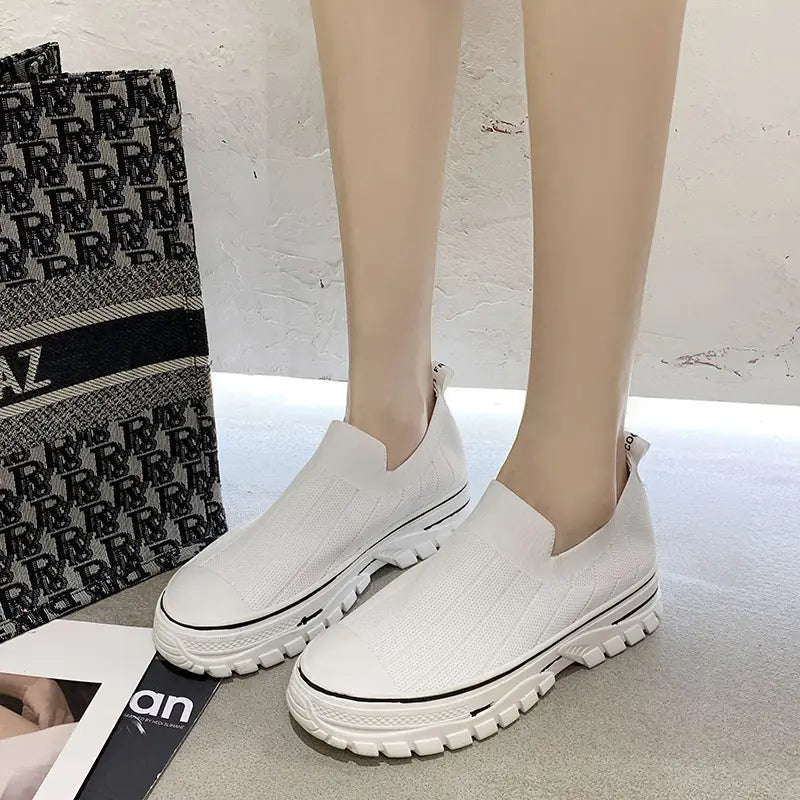 Ladies Mesh Casual Shoes With Increased Breathability