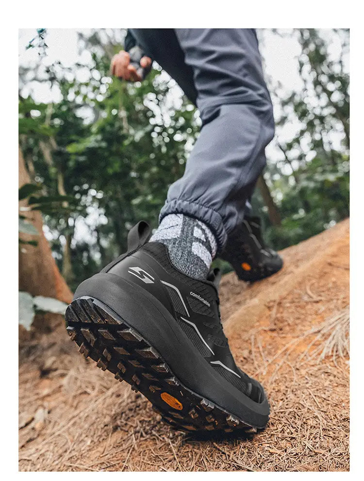 Men’s Breathable And Non Slip Outdoor Travel Hiking Shoes