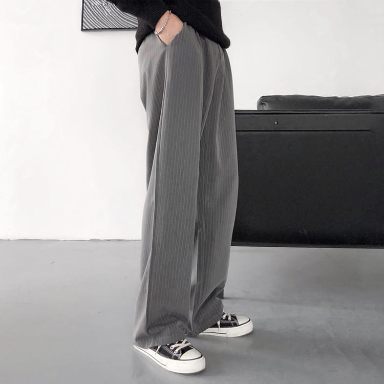 Korean Trend Loose Fitting Striped Suit Set Versatile For Men In Spring And Summer