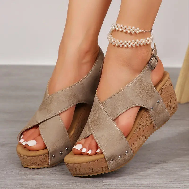 Women’s Rivet Wedges Snadals