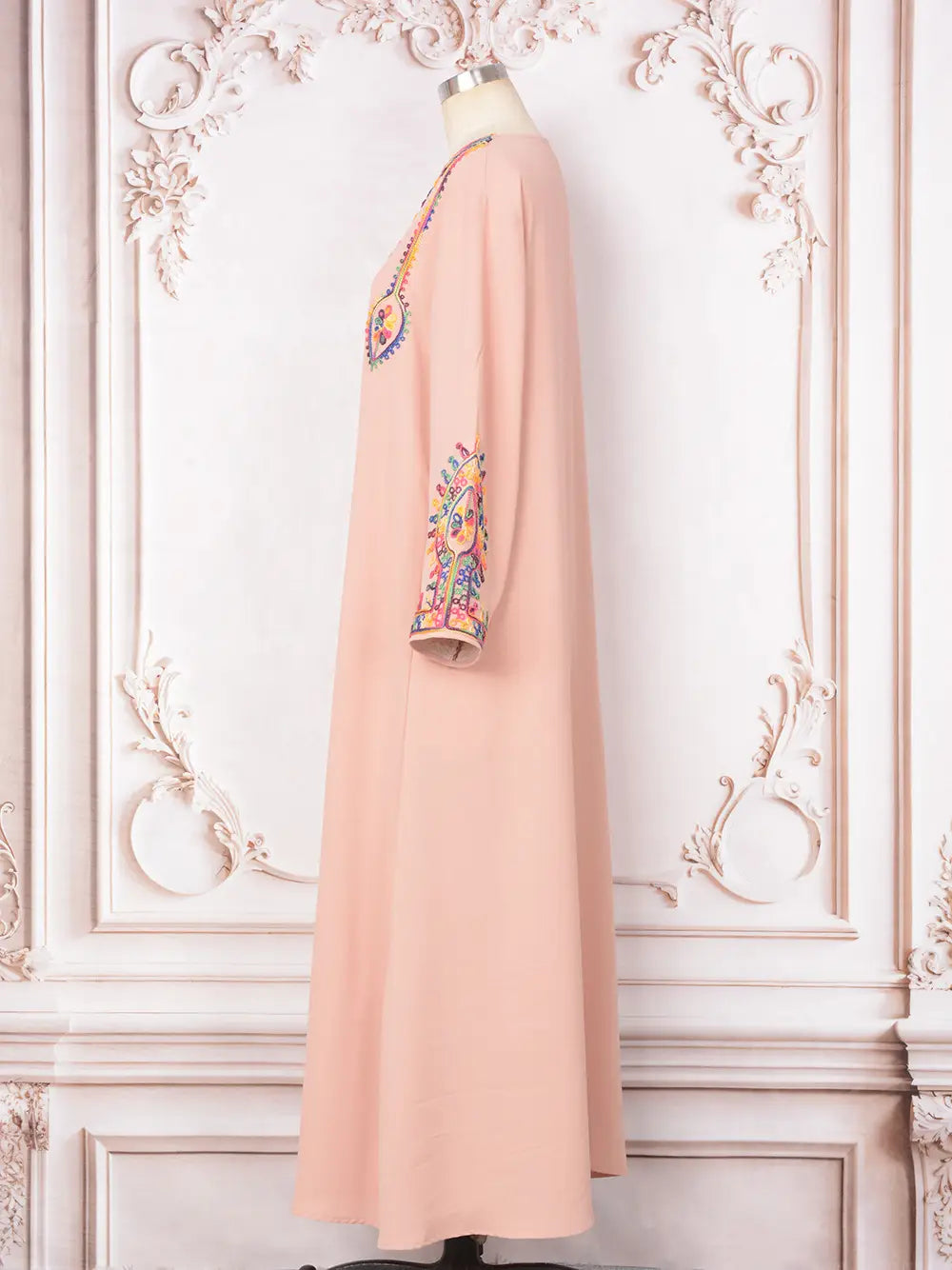 New Female Dress New Embroidery Dress