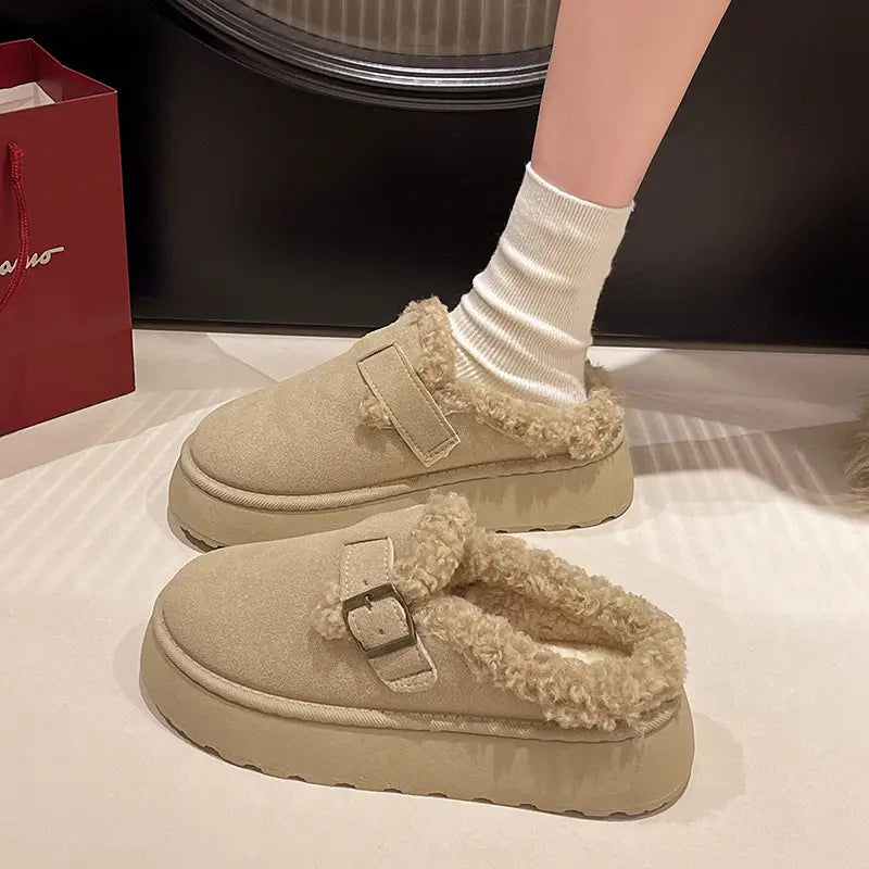New Luxury Winter Women’s Shoes Plush Fashion Retro Bean Shoes Cotton Women’s Flat Sole Slippers Platform Women Boots