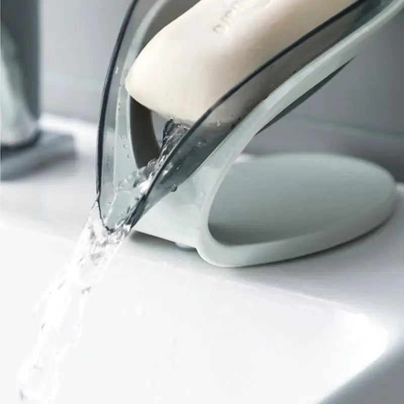 Bathroom Soap Holder Leaf Shape Soap Box Kitchen Dish Storage Box Non-slip Drain Soap Storage Case Container Bathroom