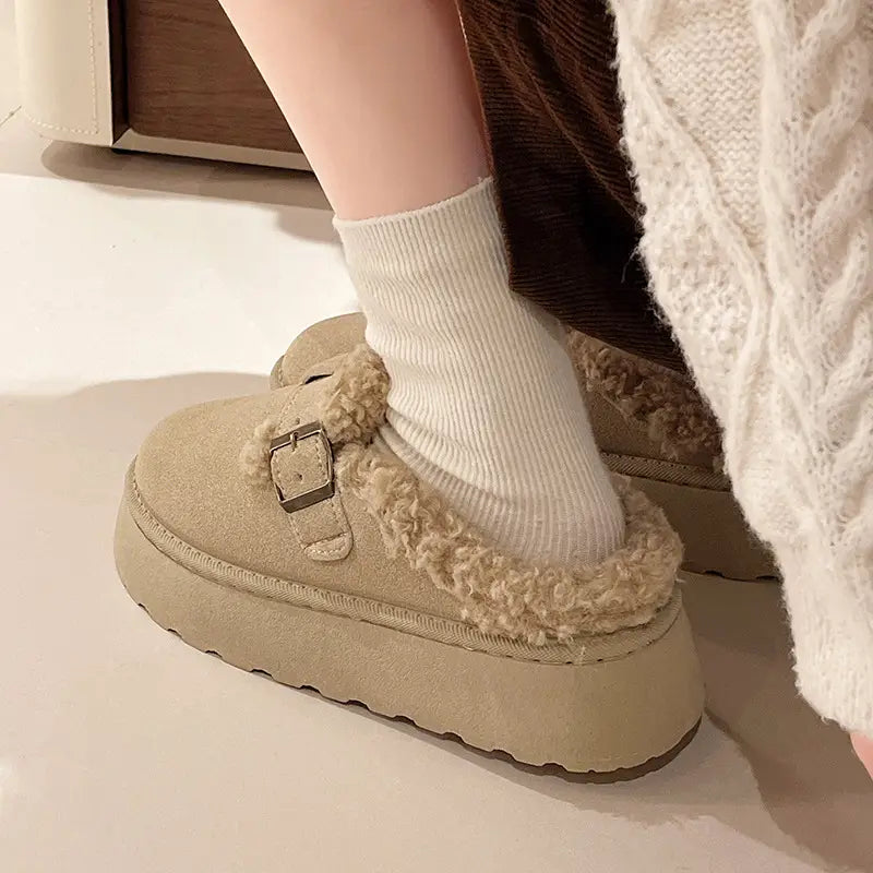 New Luxury Winter Women’s Shoes Plush Fashion Retro Bean Shoes Cotton Women’s Flat Sole Slippers Platform Women Boots