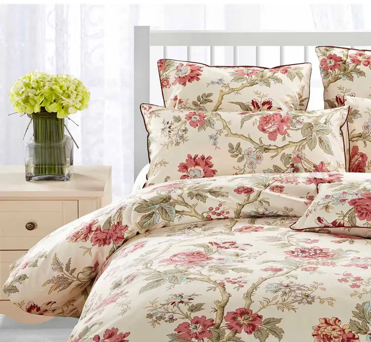 Floral patterned Reactive Printed Cotton Sheets for stylish bedroom decor.