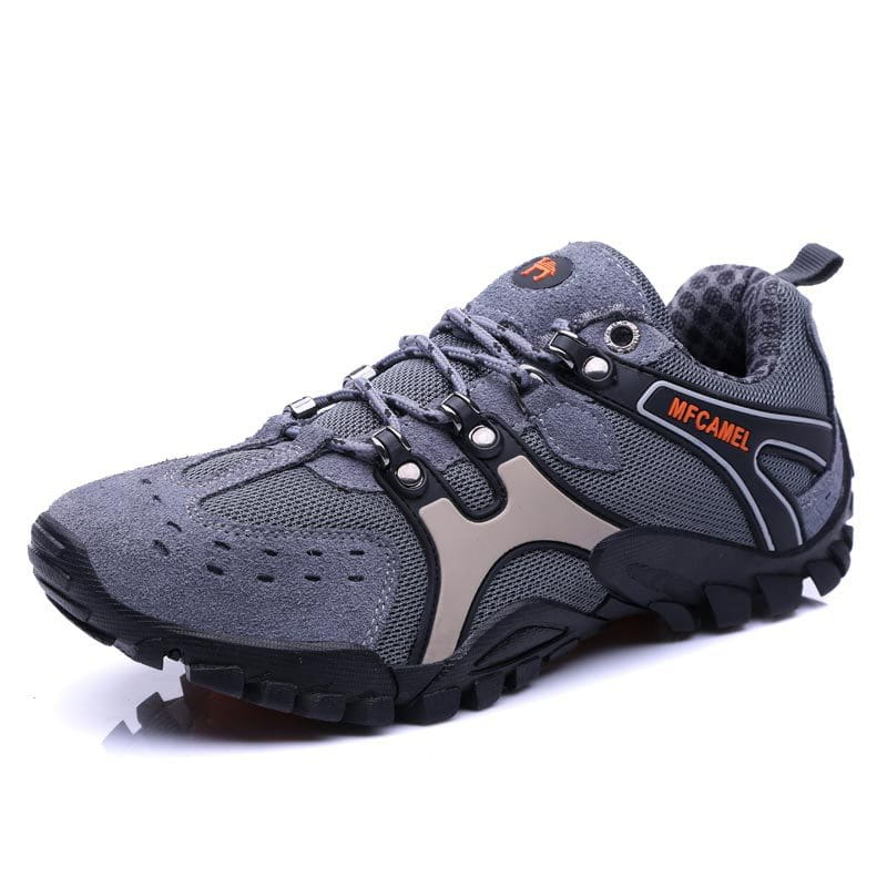 Outdoor men’s hiking shoes four seasons camping