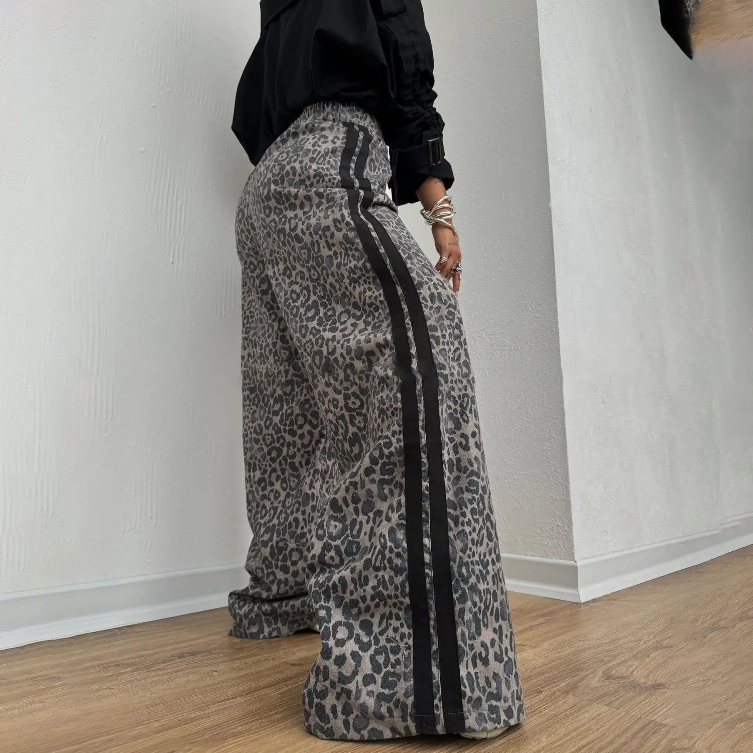 Leopard Print Mop Pants Women’s Retro Side Striped Loose Wide-leg Pants