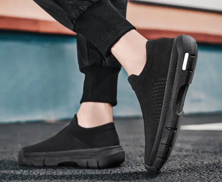 Breathable Mesh Sports Shoes Men Casual Slip-on Socks Shoes Flats Sneakers