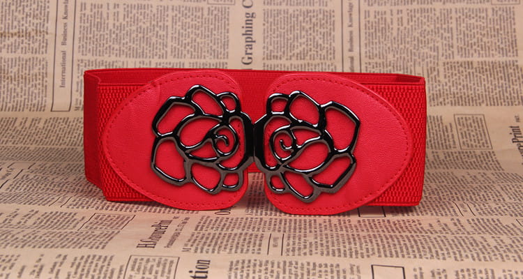 Red elastic belt with floral buckle from 3 Women’s Belts collection.