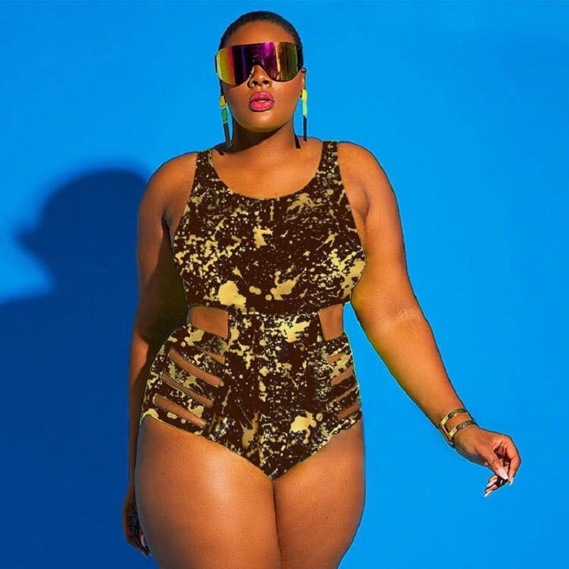 Women’s plus size swimsuit