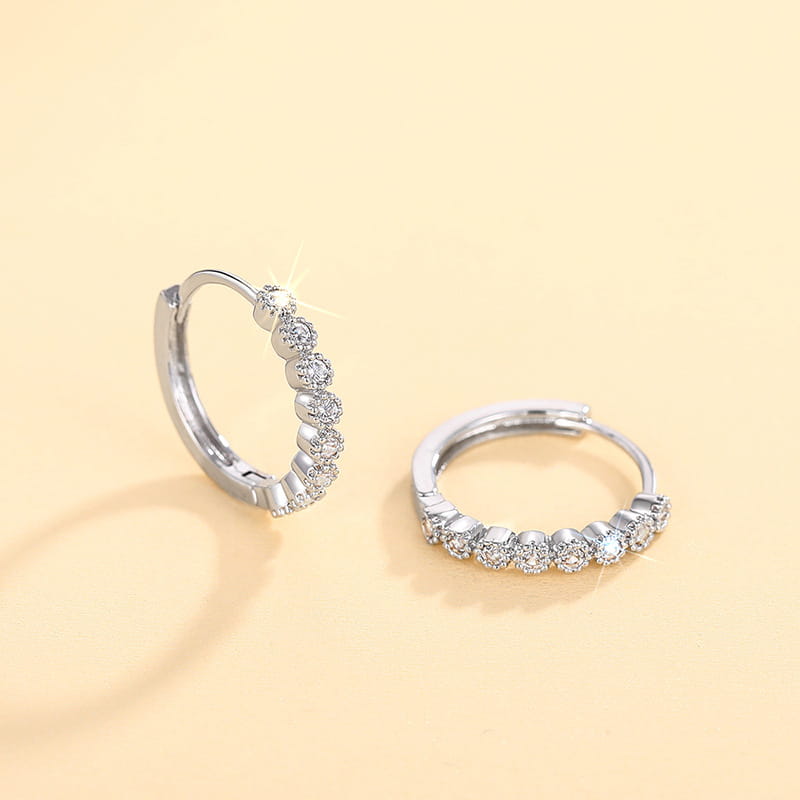 Simple Delicate Earrings Women’s Fashion