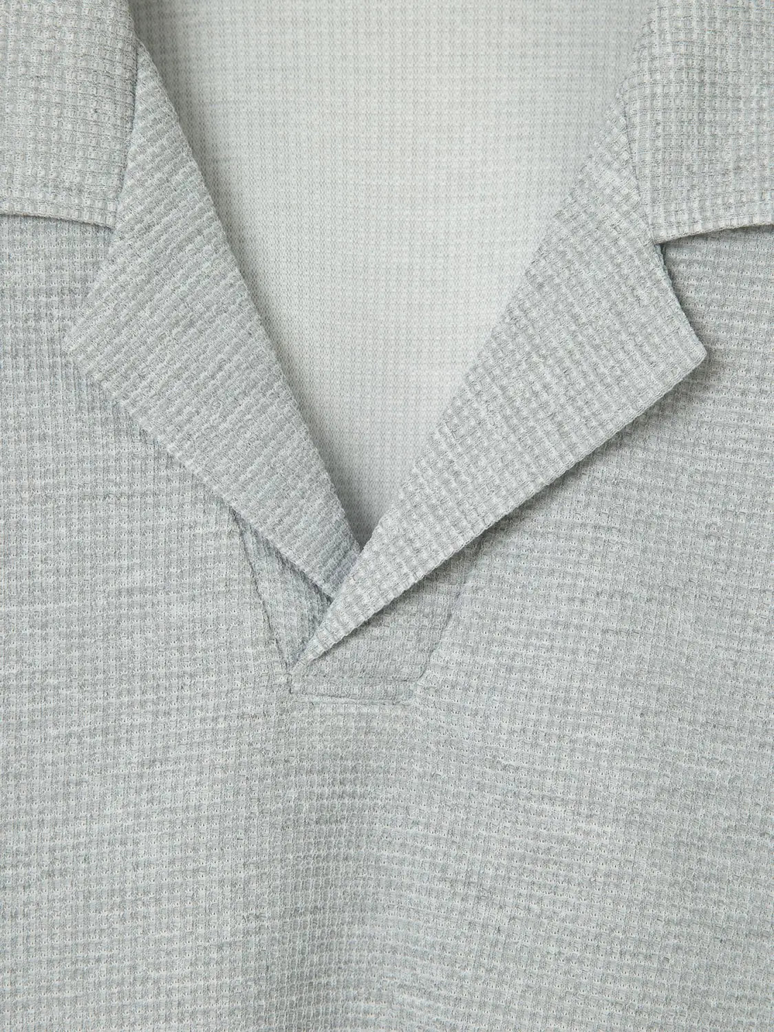 Men’s Suit Collar Solid Color Casual Shirt