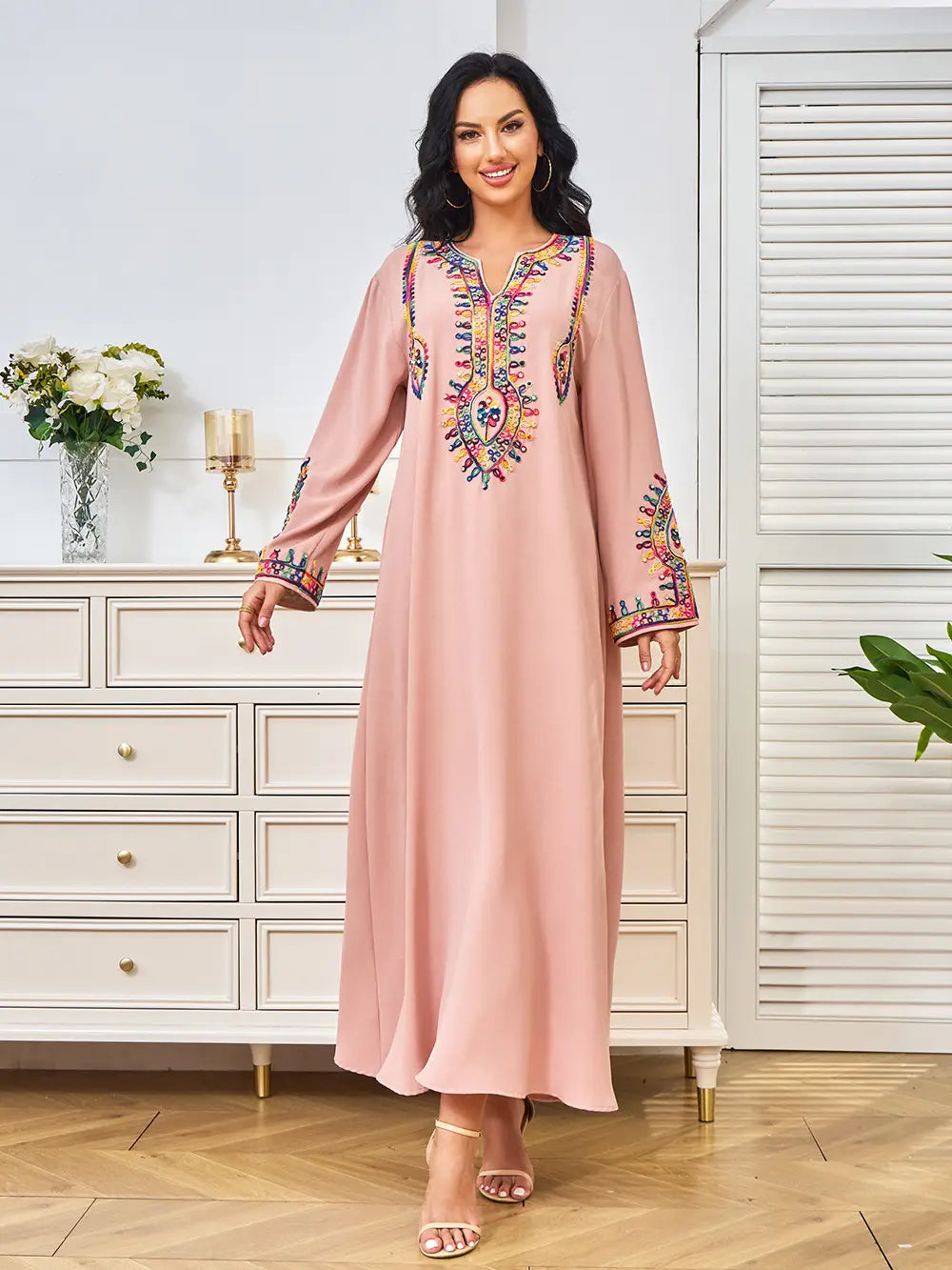 New Female Dress New Embroidery Dress