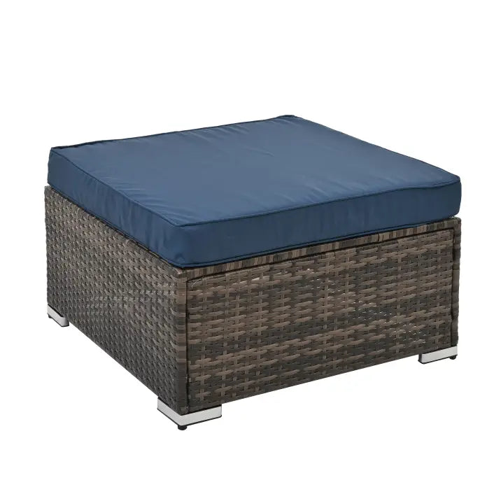 4 Set Wicker Furniture With Tempered Glass Coffee Table