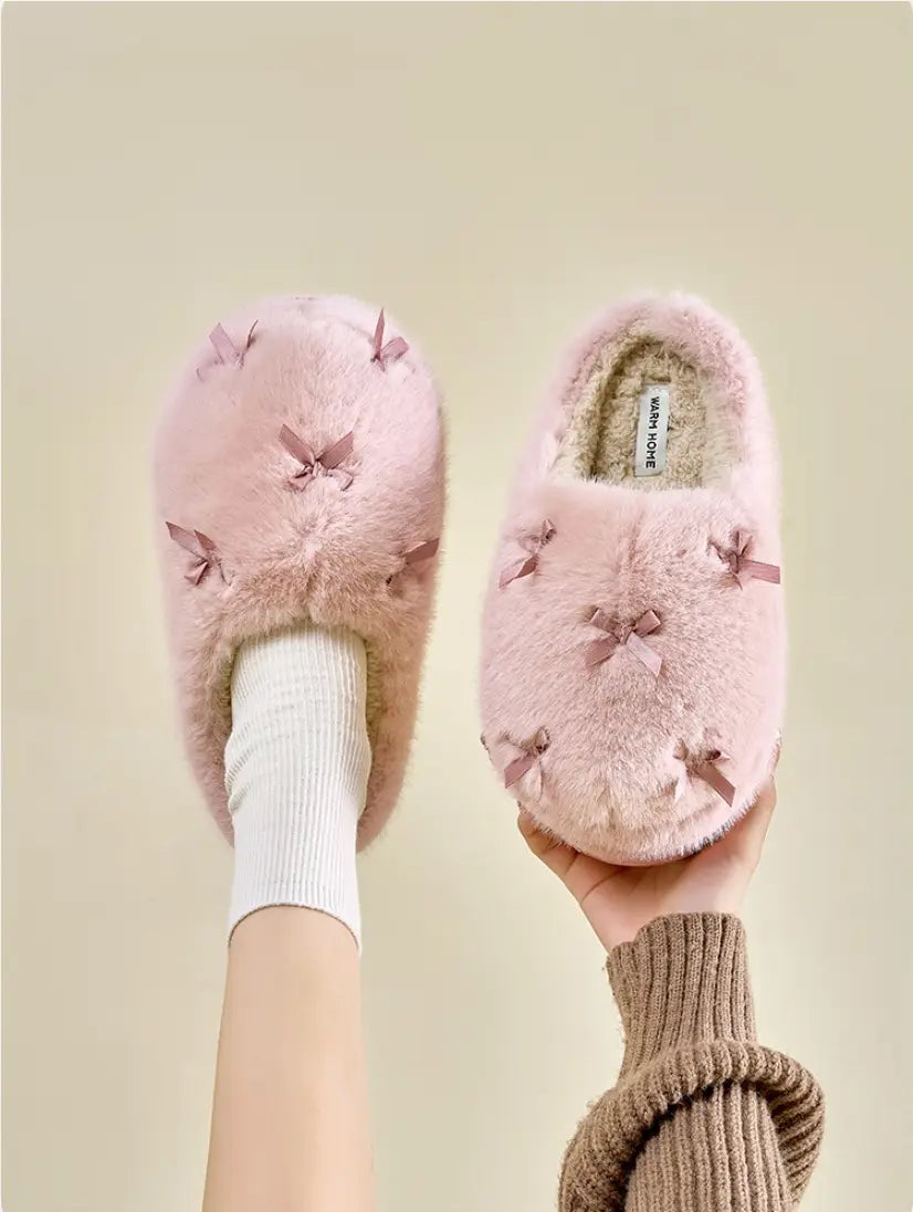 Women’s Cute Plush Home Slippers Butterfly Knot Cotton Slippers Comfortable Thick Bottom Outdoor Slippers Winter Indoor