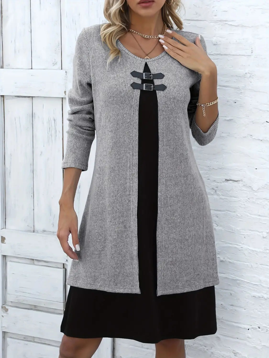 Contrast-color Sweater Dress With Buckle Design Fashion Round-neck Long-sleeved A-line Dresses Fall Wainter Women’s