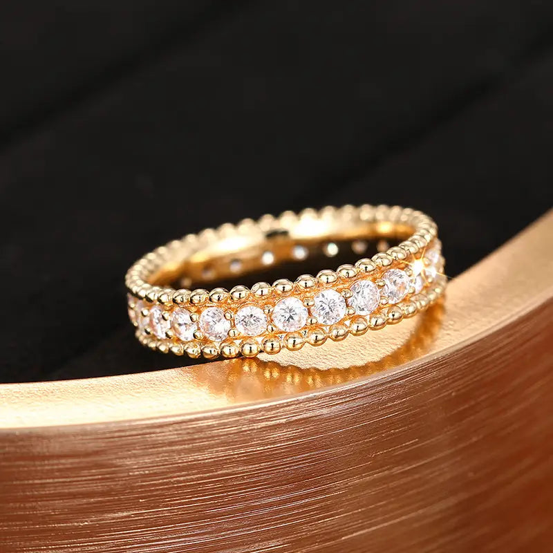 Full Diamond Geometric Ring Female Shiny Ornament