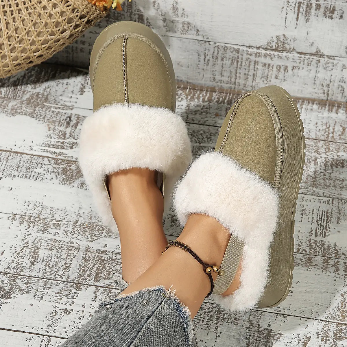 Winter Plush Home Slippers With Back-heeled Elastic Band Design Fashion Round Toe Flat Garden Shoes Warm Floor Slipper