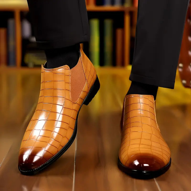 Plus Size Pointed British Style Martin Boots Men’s Shoes