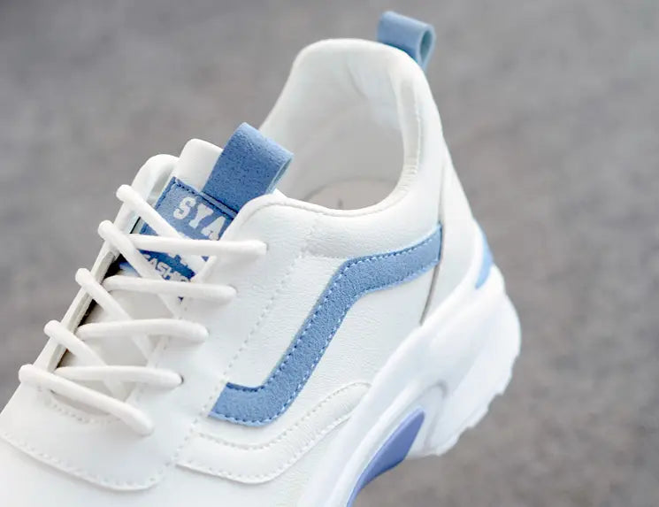 Sneakers Woman leisure shoes