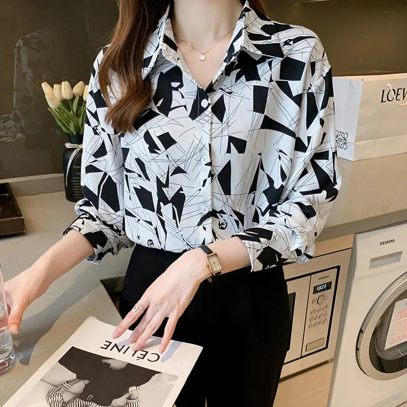 Fashion Women’s Square Collar Printed Long-sleeved Shirt