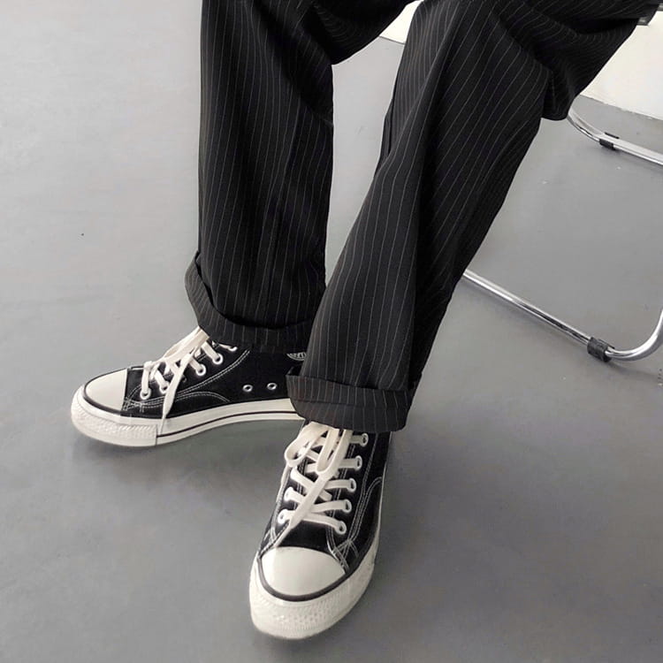 Korean Trend Loose Fitting Striped Suit Set Versatile For Men In Spring And Summer