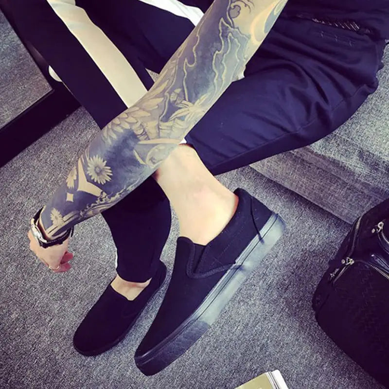 All black couple canvas shoes