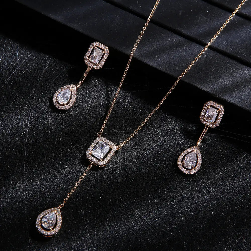 925 Silver Needle European Style Fashionable Exquisite Micro Inlaid Zircon Water Drop Necklace Beyond Trends Hub