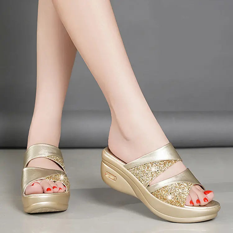 Fish Mouth Sequined Slippers