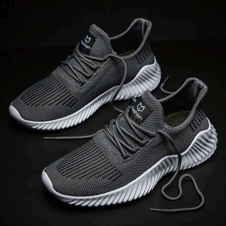 Large Size Men’s Shoes Breathable Sports Shoes Ultra-light Running Shoes New Style