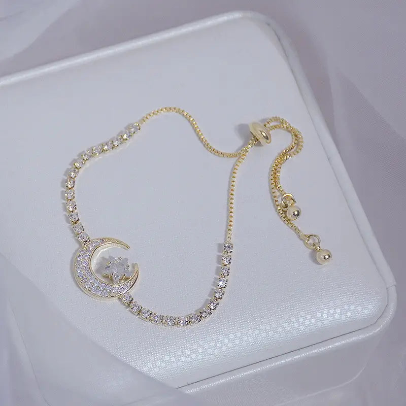 Women’s Korean-style Exquisite Zircon Temperamental Bracelet