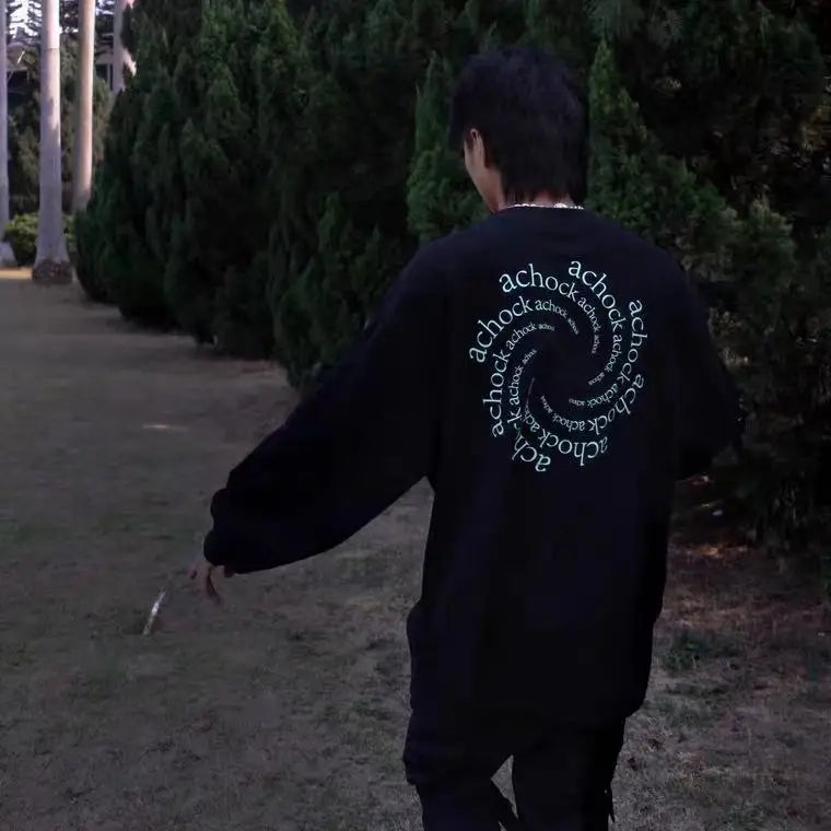 A Chock Original National Tide Circular Vortex Logo Printing Basic Sweater Tide Brand Loose Casual Long-Sleeved T-Shirt Men Beyond Trends Hub