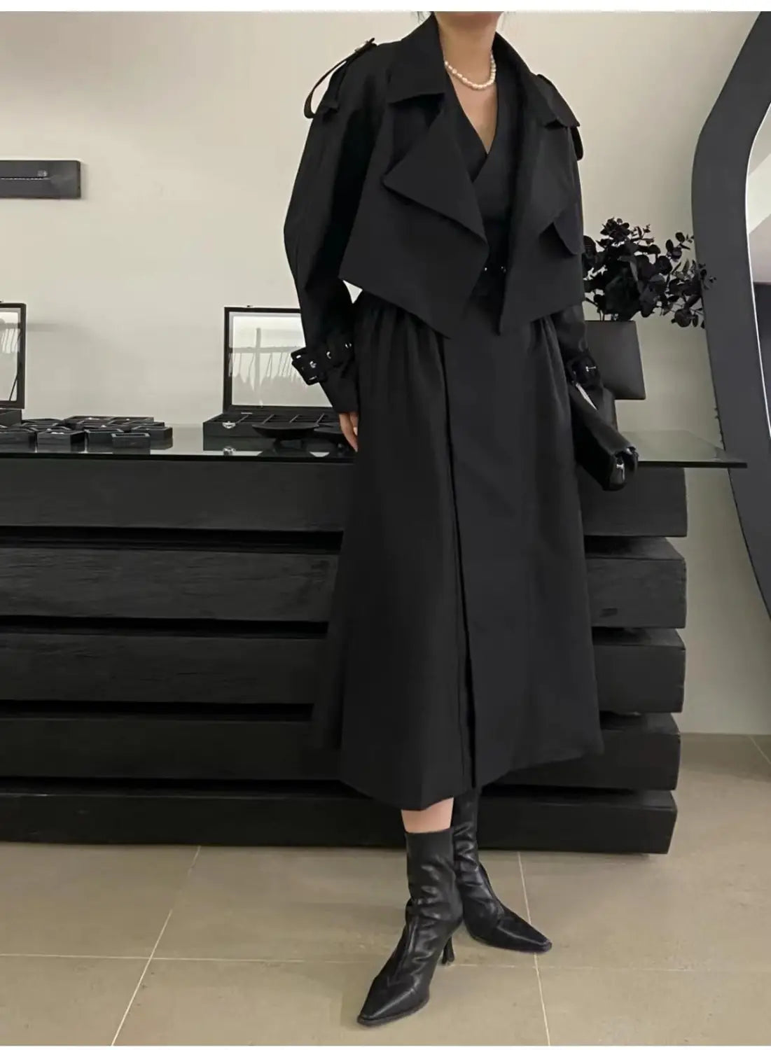 Elegant Temperament Hundreds Of Sleeveless Dresses Plus Trench Coat Set