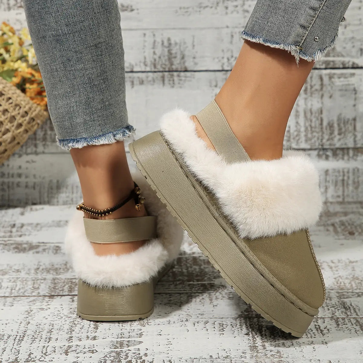 Winter Plush Home Slippers With Back-heeled Elastic Band Design Fashion Round Toe Flat Garden Shoes Warm Floor Slipper