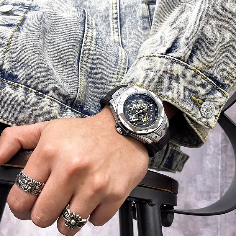 Men’s Automatic Personality Skeleton Mechanical Watch