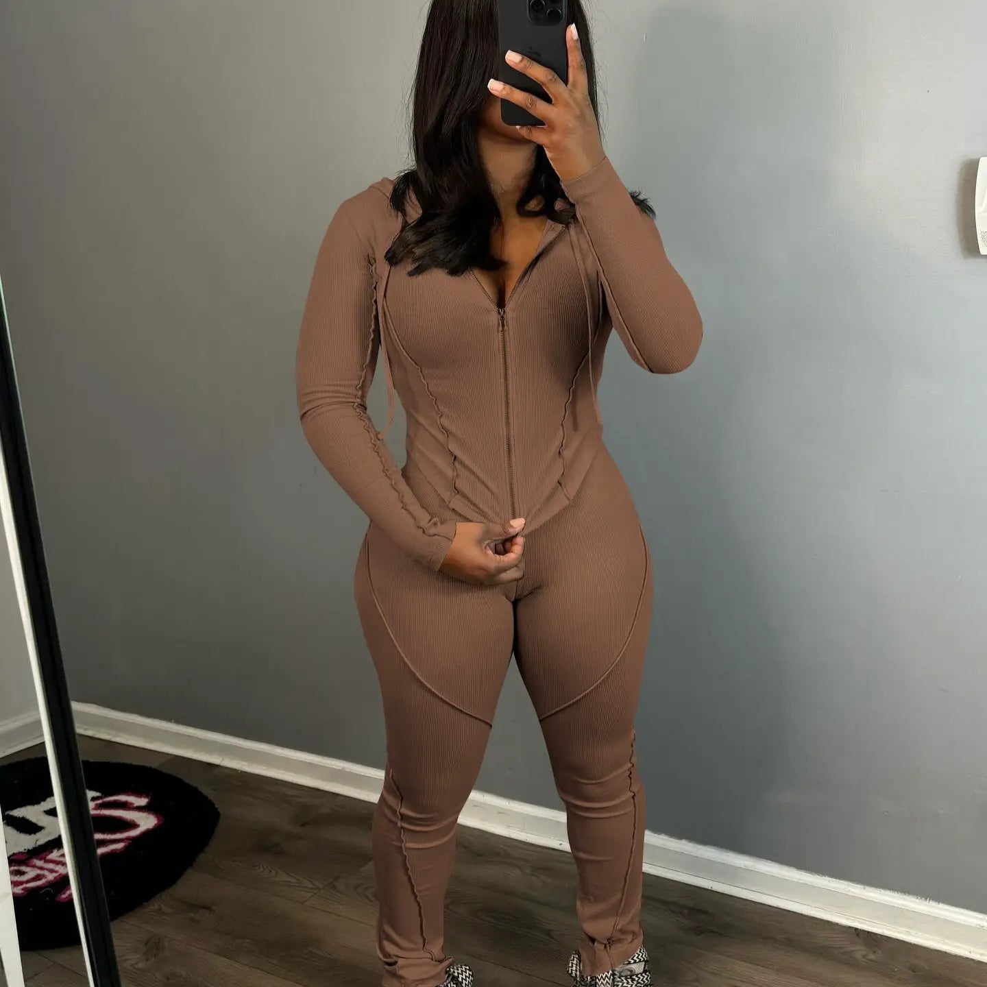 Women’s Fashion Threaded Hooded Two-piece Set