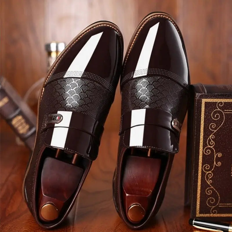 Black leather shoes Beyond Trends Hub